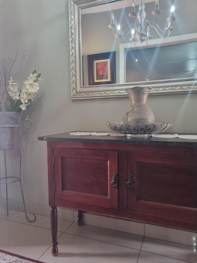 Isabel'S B & B Krugersdorp Ngoại thất bức ảnh