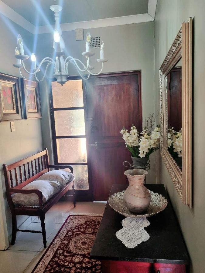Isabel'S B & B Krugersdorp Ngoại thất bức ảnh